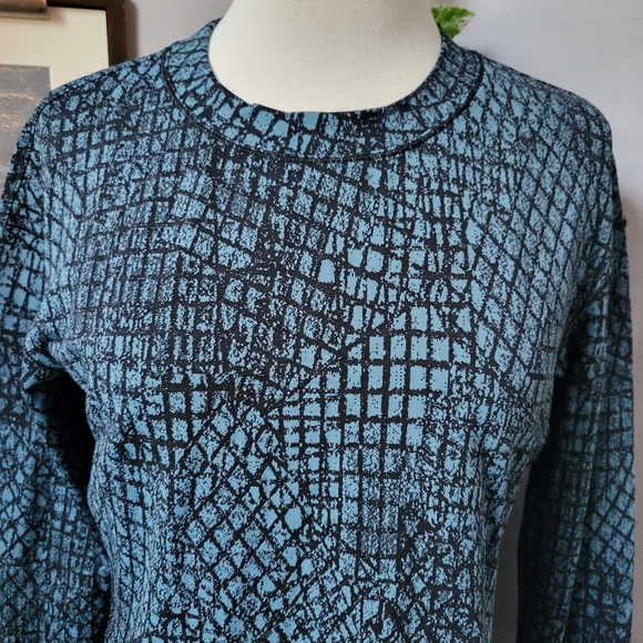 Lululemon Close to Crossing Long Sleeve Jacquard Tectonic Shipmate Black M - Picture 3 of 13